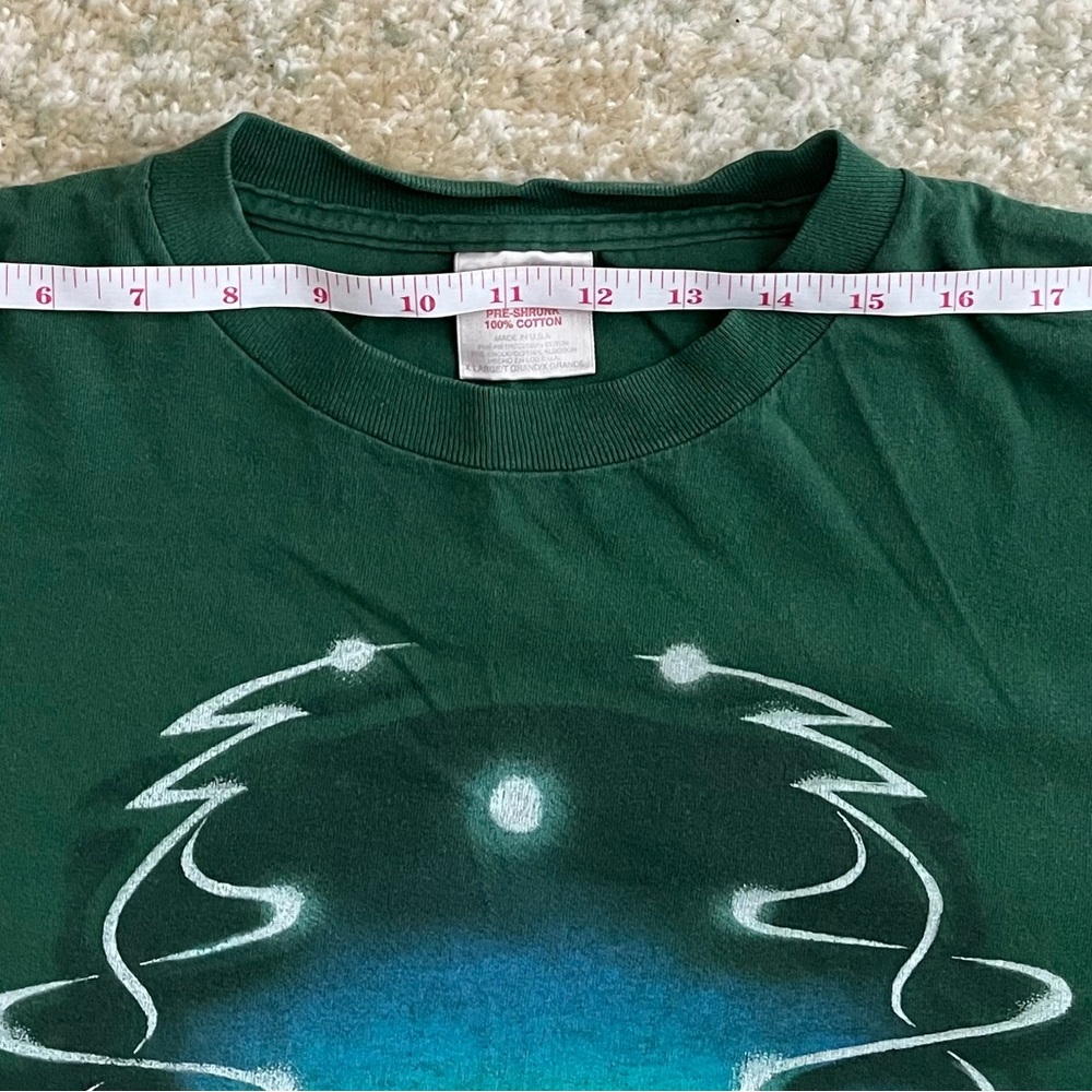 vintage Grateful Dead concert tour T-shirt from 1994 - Picture 13 of 14